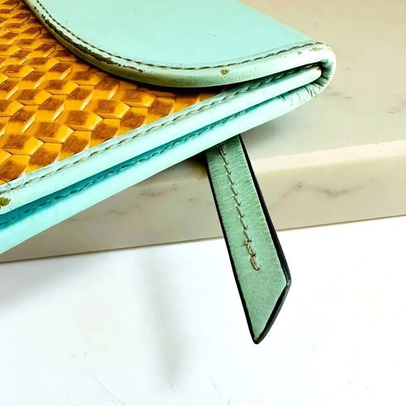 Rare Dooney & Bourke Leather Straw Large Continental Wallet - Picture 5 of 10